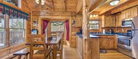 Casa, varias camas, hidromasaje, vista al jardín (Catch Me If You Can) | Cocina privada