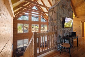 Cabin, Multiple Beds, Hot Tub, Garden View (Country Pines Lodge) | Interior