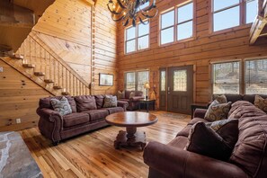 Cabin, Multiple Beds, Hot Tub, Garden View (Country Pines Lodge) | Living area
