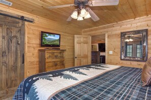Maison, Plusieurs lits, balcon, vue sur le jardin (Smokies Edge) | 4 chambres, décor unique, ameublement unique, literie fournie