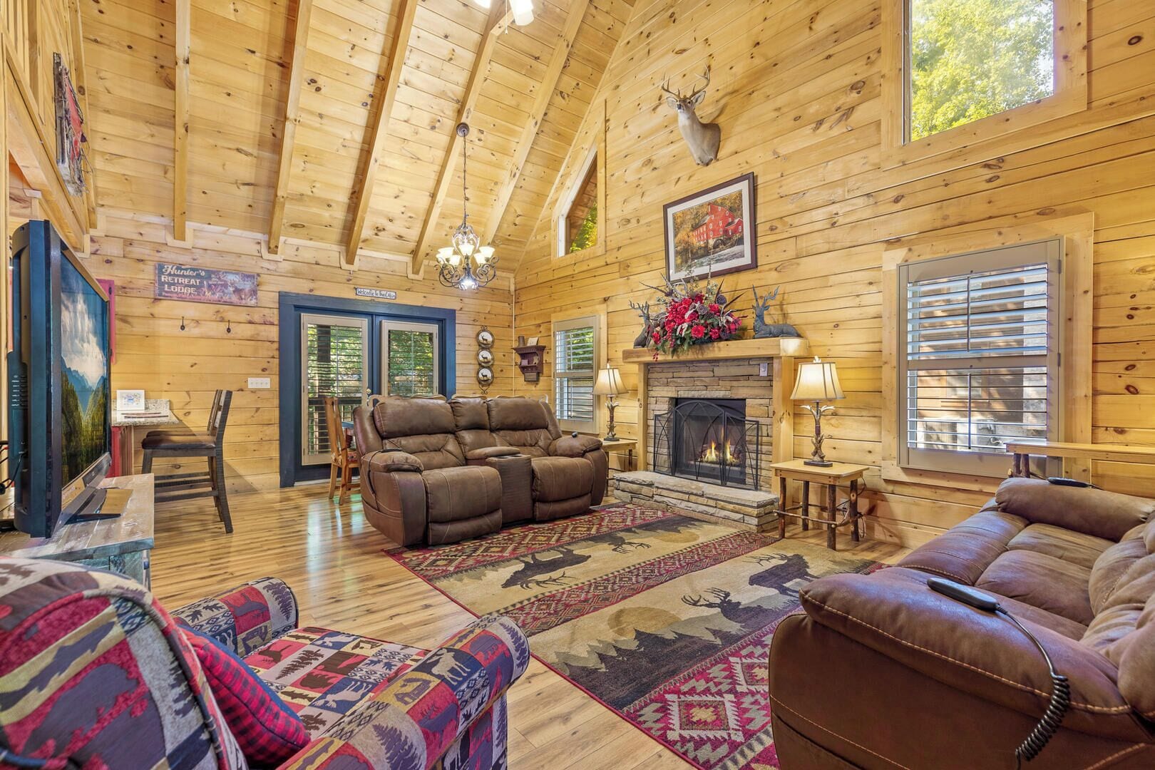 House, Multiple Beds, Hot Tub, Garden View (Mountain Charm) | Living area