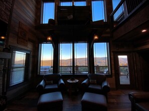 House, Multiple Beds, Hot Tub, Mountain View (Coal Camp Lodge) | Interior - Coal Camp Lodge (Sevierville)