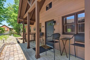 Terrace/patio - All About the Smokies (Sevierville)