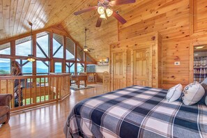 Room, Multiple Beds, Hot Tub, Mountain View (Eagles View Lodge)