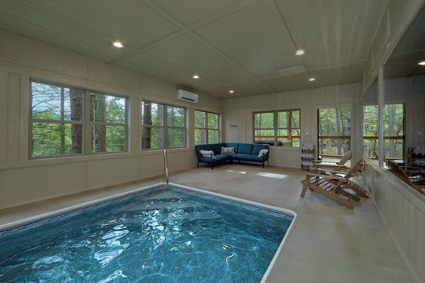 Indoor pool, outdoor pool