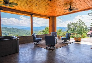 House, Multiple Beds, Patio, Mountain View (Sky High View) | Terrace/patio - Sky High View (Sevierville)