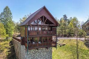 Exterior - A Smoky Mountain Hide-a-way (Sevierville)