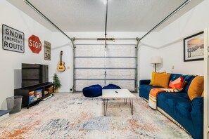 Smart-tv, pejs, bøger