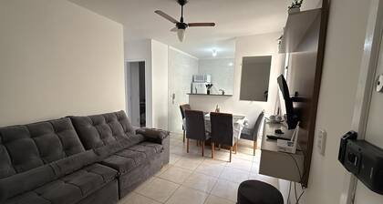 Complete 2 bedroom apartment with parking space near shopping center