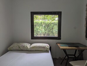 3 habitaciones, escritorio, wifi gratis y ropa de cama 