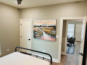 2 bedrooms, WiFi, bed sheets - Unit 10 Willow Creek Cabins (Sterlington)