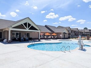 Pool - Landing | Modern 1BD, Clubhouse, Pool (Lyman)