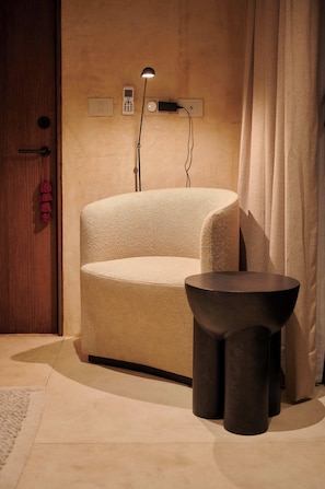 Deluxe suite, 1 kingsize bed | Luxe beddengoed, donzen dekbedden, verduisterende gordijnen, gratis wifi