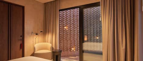 Deluxe Suite, 1 King Bed