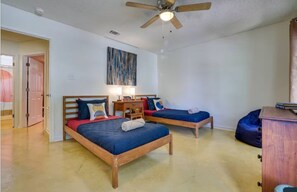 3 bedrooms, WiFi, bed sheets