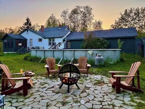 Unclassified image, 2 of 80, button