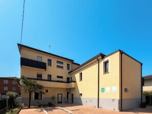 Estacionamiento (EUR 10 por día)