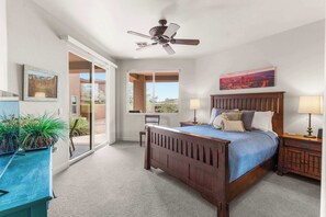 2 habitaciones, tabla de planchar con plancha, cuna de viaje y wifi 