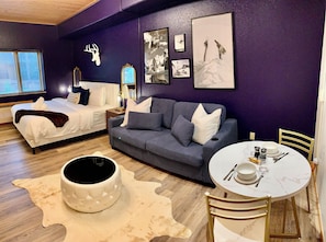 1 chambre, fer et planche à repasser, Wi-Fi, draps fournis