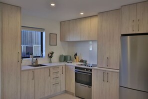 Fridge, oven, dishwasher