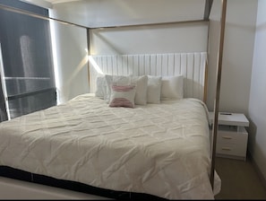 1 bedroom, WiFi, bed sheets
