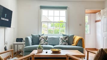 Televisie, boeken en een stereo