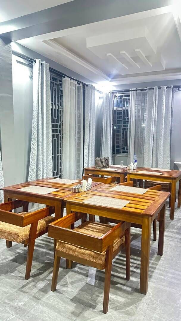 Nhà hàng