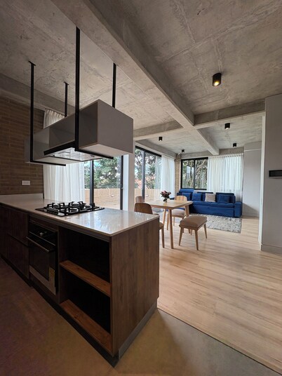 Comfortable and modern apartment in an excellent location surrounded by nature.