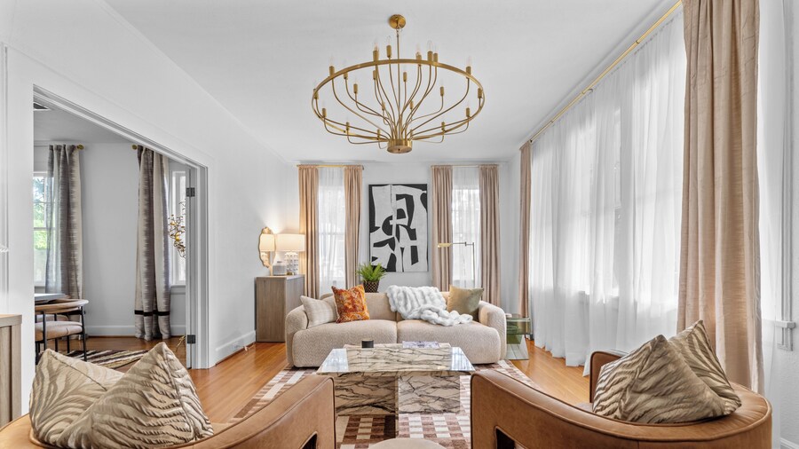 Stylish 3BR Retreat w Porch and garden