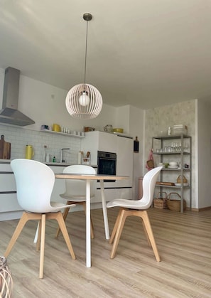 Dining - Apartment Elena 150 m to the beach (Altefähr)