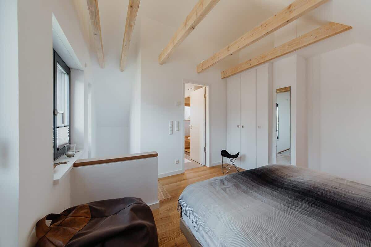 1 slaapkamer, een strijkplank/strijkijzer, reisbedje, wifi