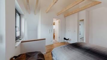 1 slaapkamer, een strijkplank/strijkijzer, reisbedje, wifi