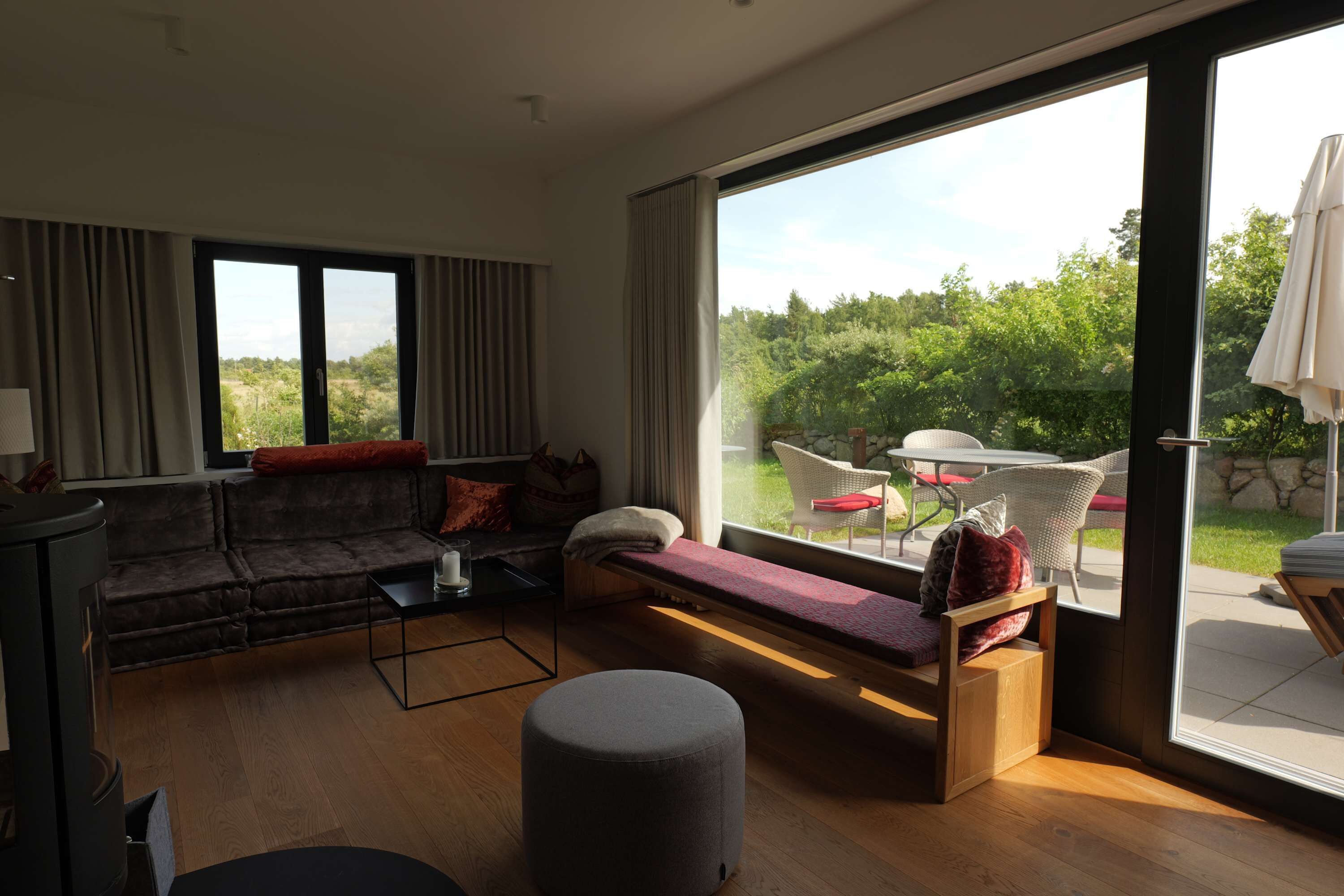 Fernseher, Kamin, Arbeitsbereiche