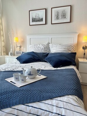 1 bedroom, iron/ironing board, WiFi, bed sheets - Förde - Möwe Summary: (Kiel)