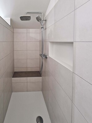 Dusche, Haartrockner