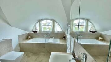 Dusche, Haartrockner