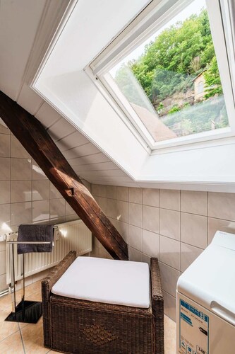 MittenDrin Summary:<br>C