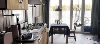 Houseboat island Valentinswerder Berlin