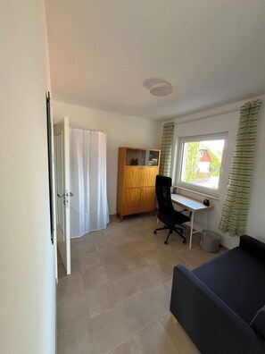 TV, offices