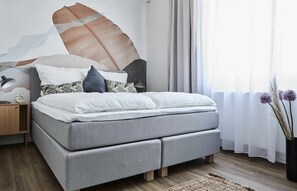 3 bedrooms, iron/ironing board, WiFi