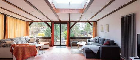 Fernseher, DVD-Player