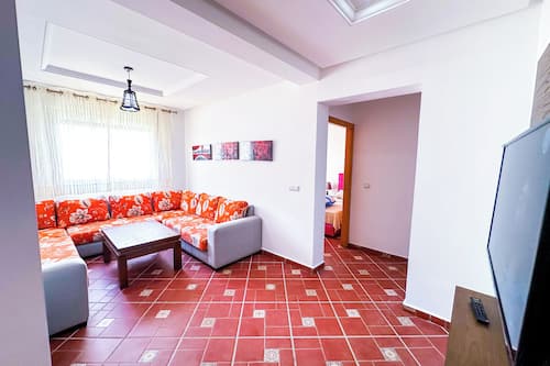 Appartamento familiare, balcone, vista giardino | Area soggiorno
