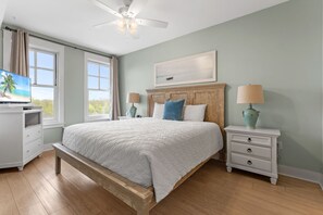 2 bedrooms, WiFi - Stylish 2BR/2BA Resort Condo In Baytowne Wharf (Miramar Beach)