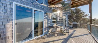 Grey Haven - Rockaway Beach, OR