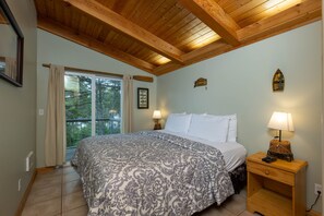 6 Schlafzimmer, Bügeleisen/Bügelbrett, WLAN, Bettwäsche