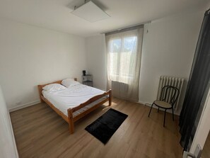 3 sovrum och sängkläder