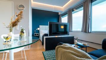 Fernseher
