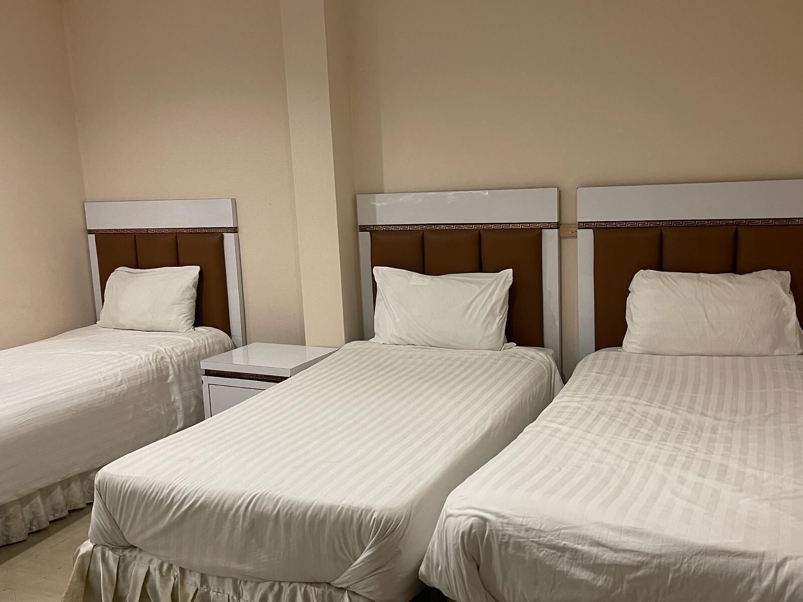 Deluxe Triple Room | In-room safe, free WiFi