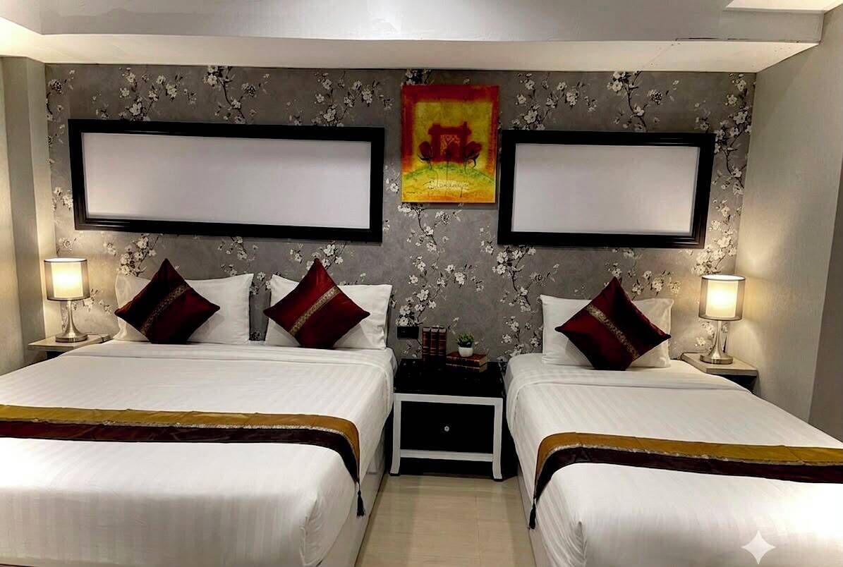 Deluxe Triple Room | In-room safe, free WiFi