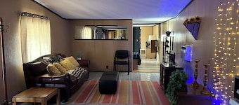 Simple and Spacious Lake House